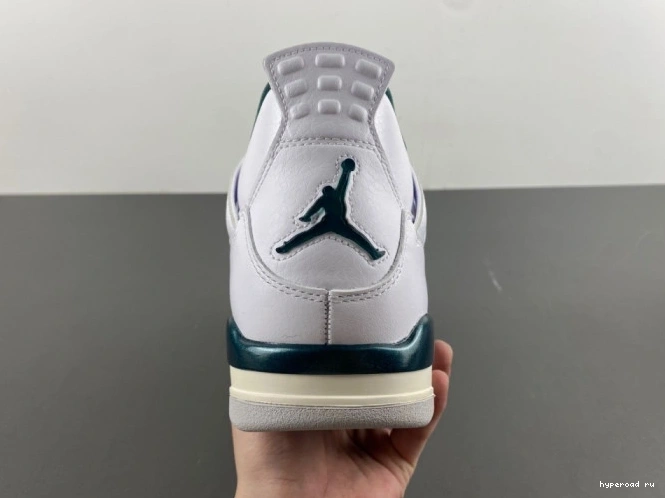 Oxidized Green Jordan 4 Air 0724